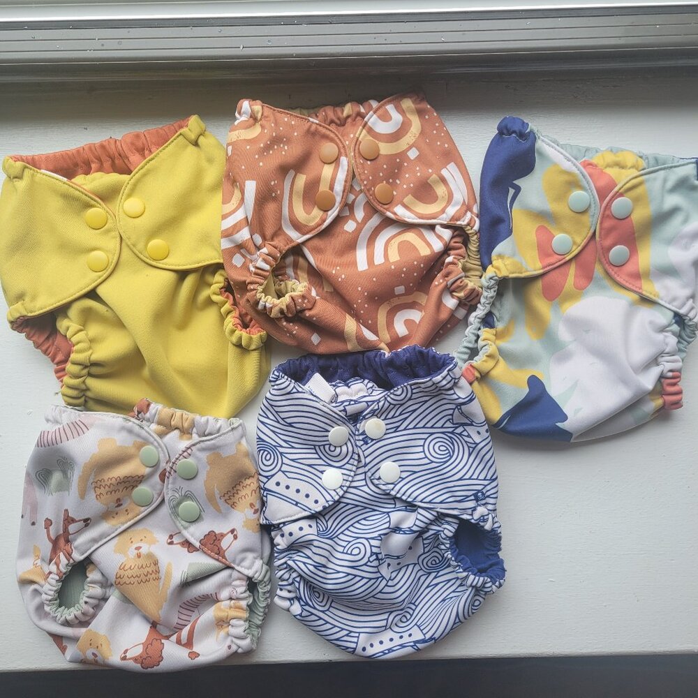 5 Esembly Outers (Cloth Diaper Covers) - Size 1